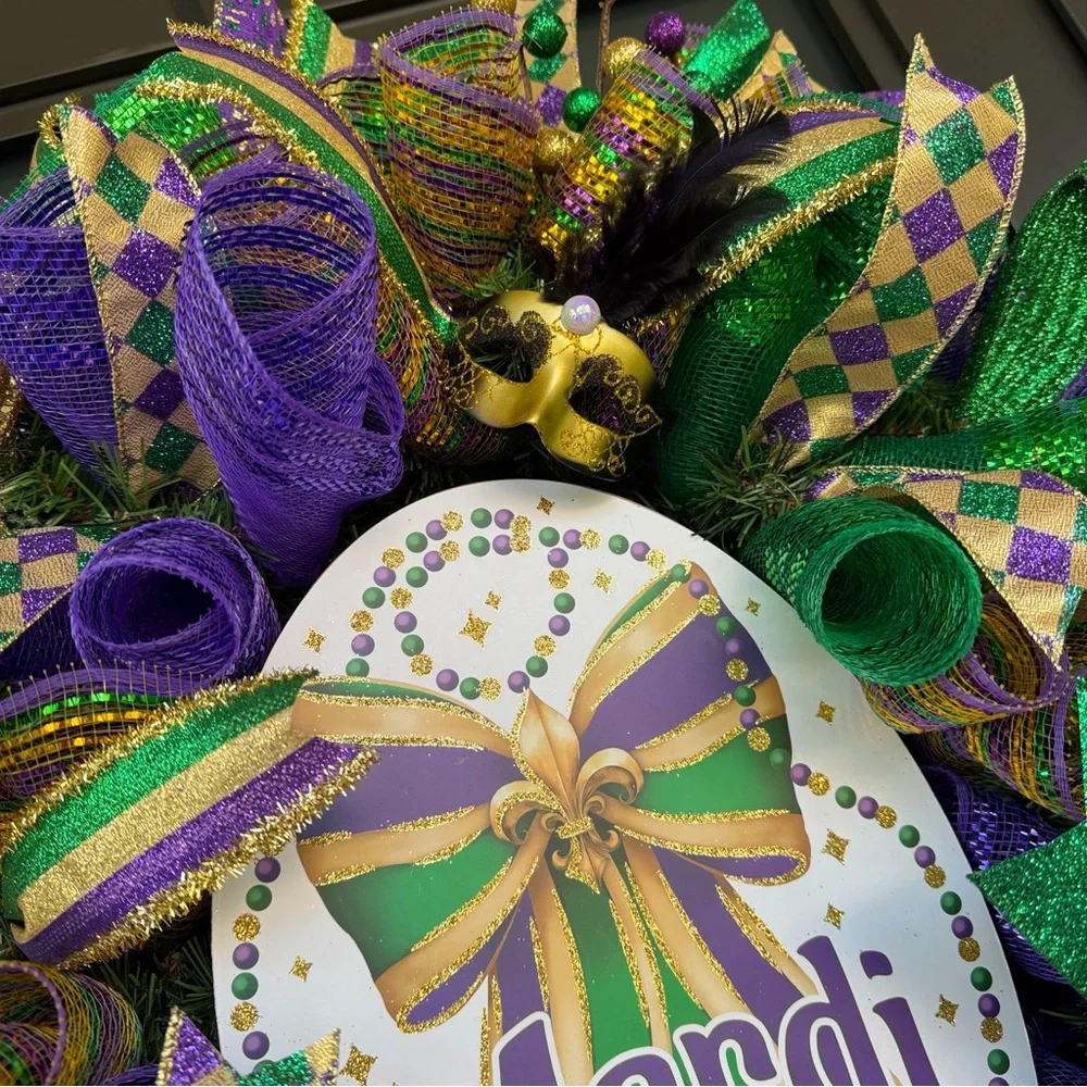 Mardi Gras Wreath 🎭